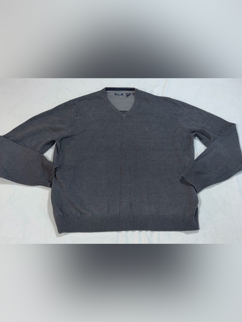 IZOD Men’s XXL Gray V-Neck Knit Pullover Sweater Preppy Business Casual B62